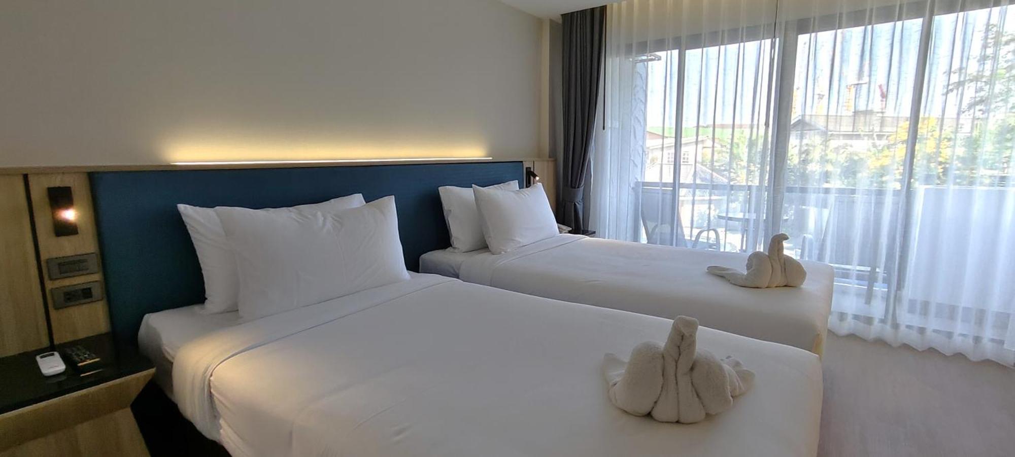 Pooh Beach Resort & Spa Pantai Jomtien Luaran gambar