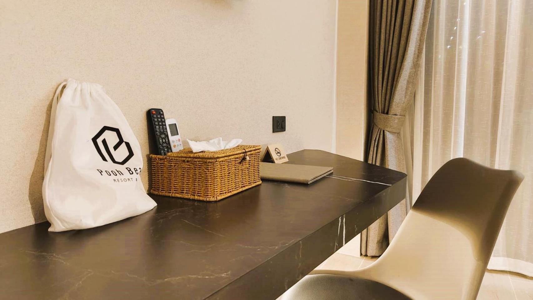 Pooh Beach Resort & Spa Pantai Jomtien Luaran gambar