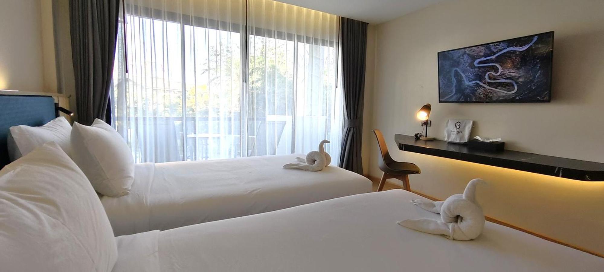 Pooh Beach Resort & Spa Pantai Jomtien Luaran gambar