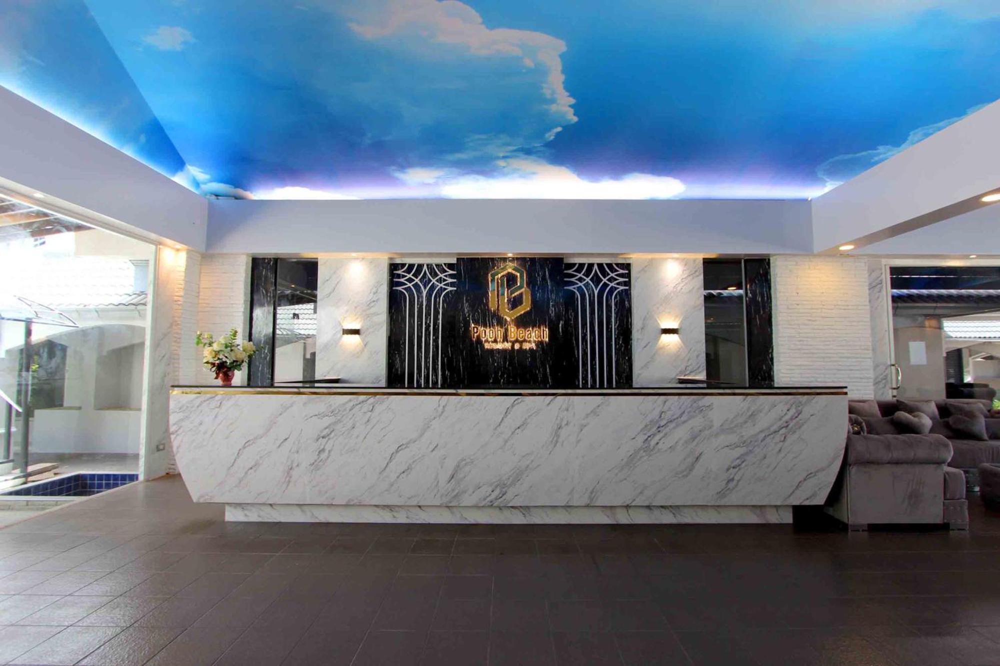 Pooh Beach Resort & Spa Pantai Jomtien Luaran gambar