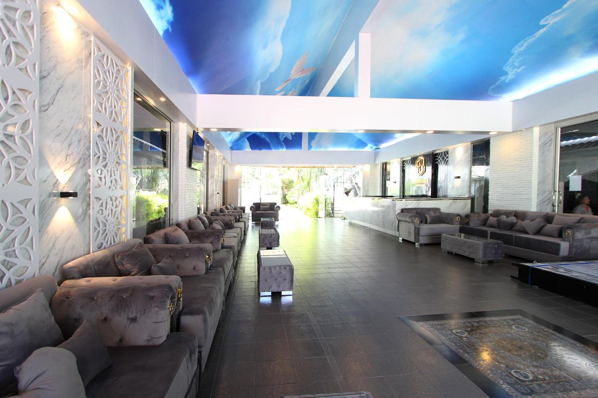 Pooh Beach Resort & Spa Pantai Jomtien Luaran gambar